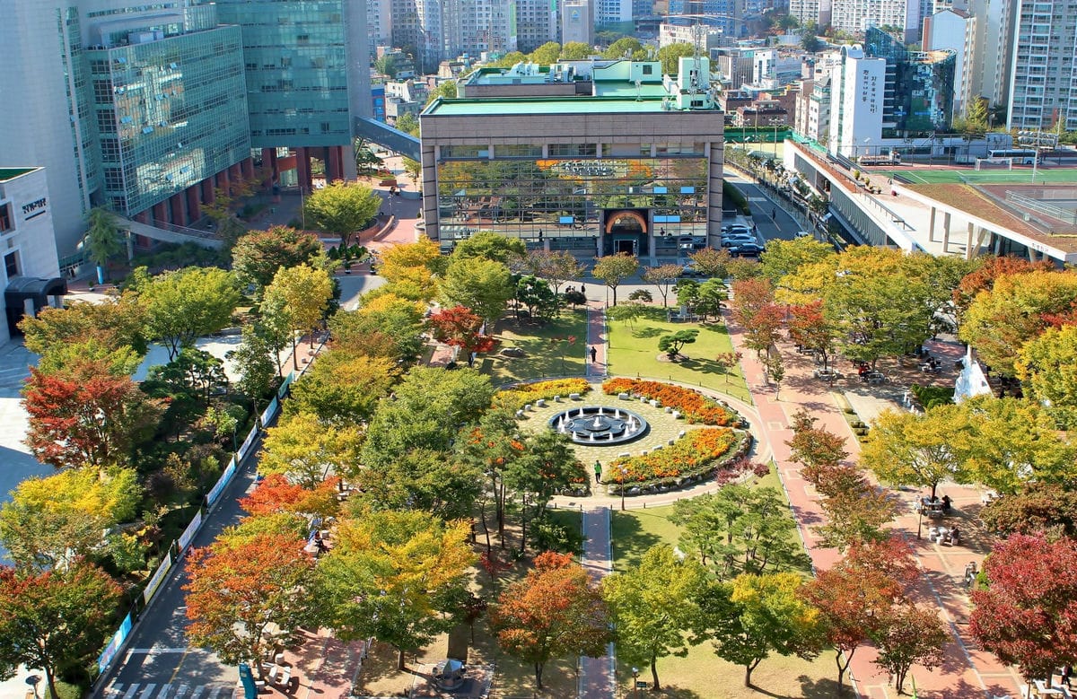 Hình ảnh từ GO-KOREA: 1933197 3325225548381 146072803 o