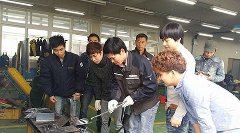 GO-KOREA Mức đóng 4 loại bảo hiểm ở Hàn Quốc 1 Hình ảnh từ GO-KOREA: hanquoc 1527137258435669983885